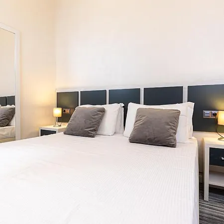 Bed & Breakfast Bb's Corso Rome